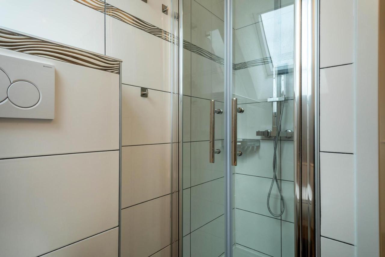 Ferienwohnung Alpenblick Фрідріхсгафен Екстер'єр фото